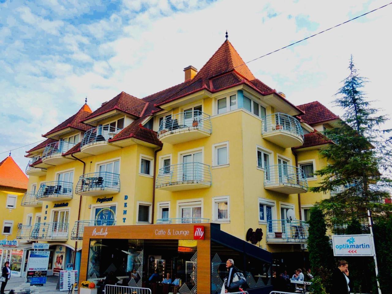 Roselio City Home Heviz Bagian luar foto